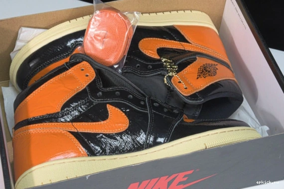 Cheap EP 555088-028 Shattered 3.0 Retro 555088-028 Jordan 1 High  Backboard  0304